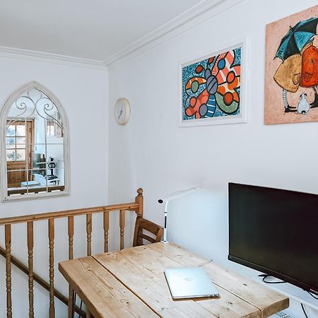 לונדון The Clapham Apartment With Private Patio מראה חיצוני תמונה